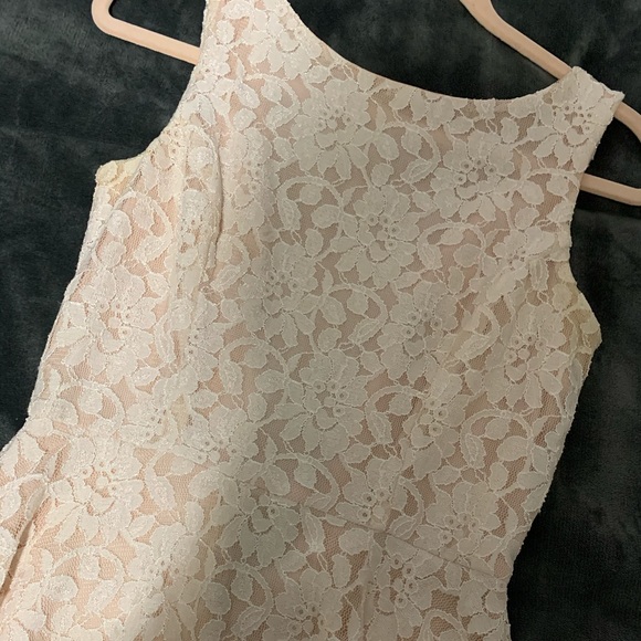 Speechless Dress - Picture 2 of 6